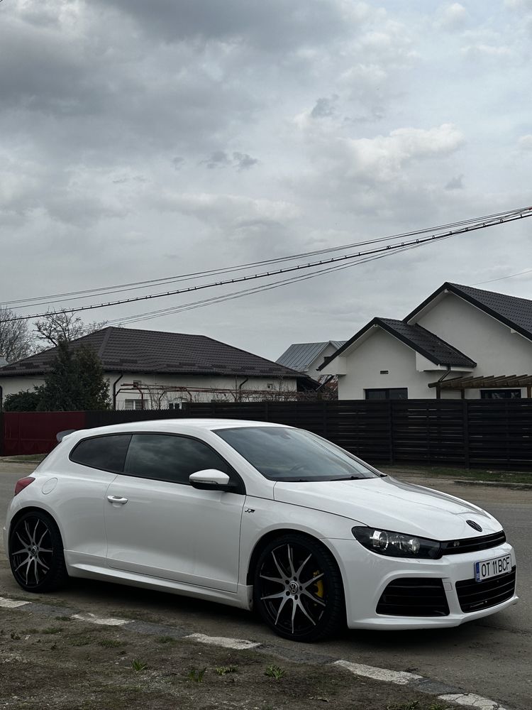 Scirocco R line pachet 2.0 tsi dsg