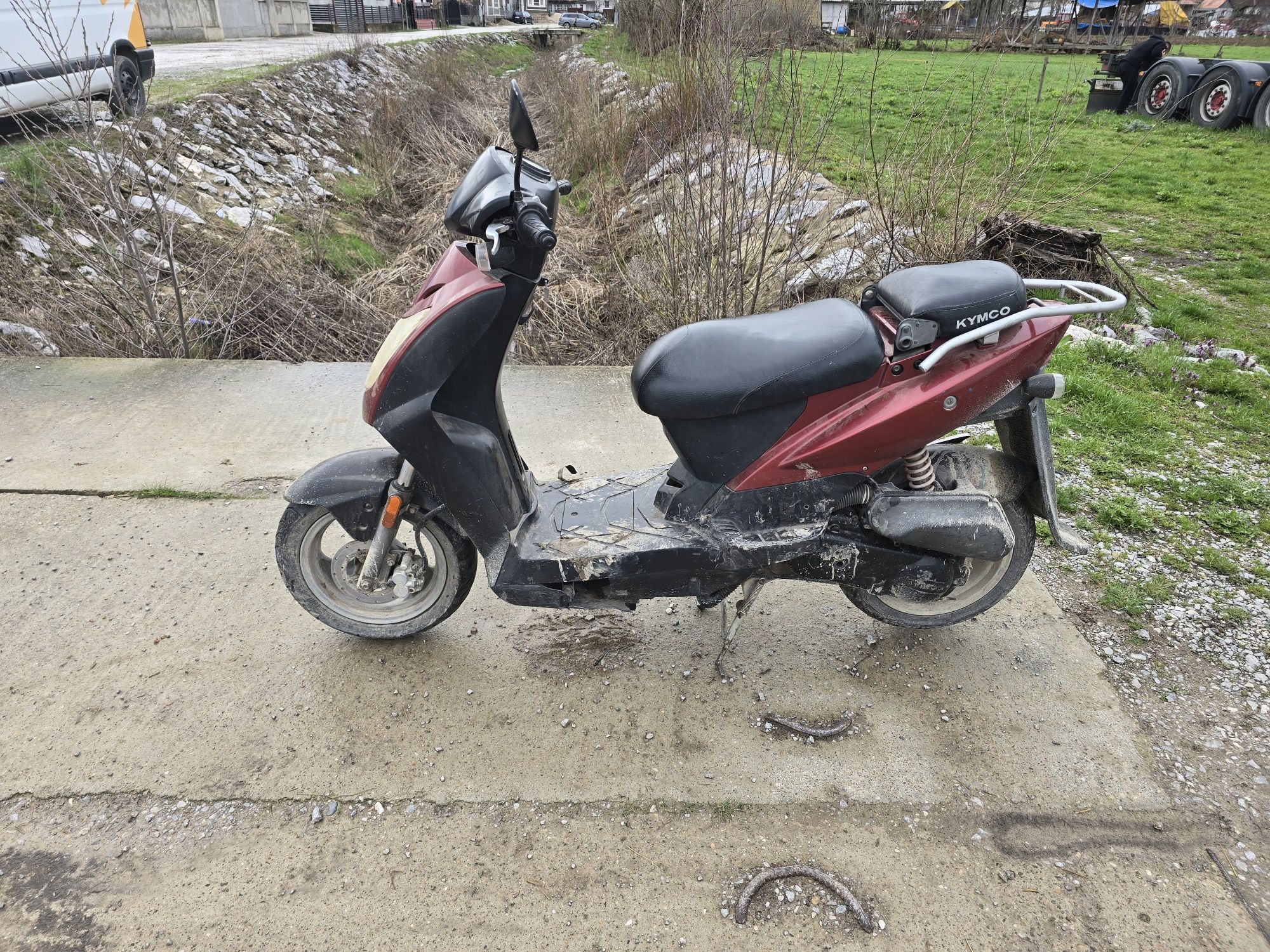 Scuter kymco agility 49cc