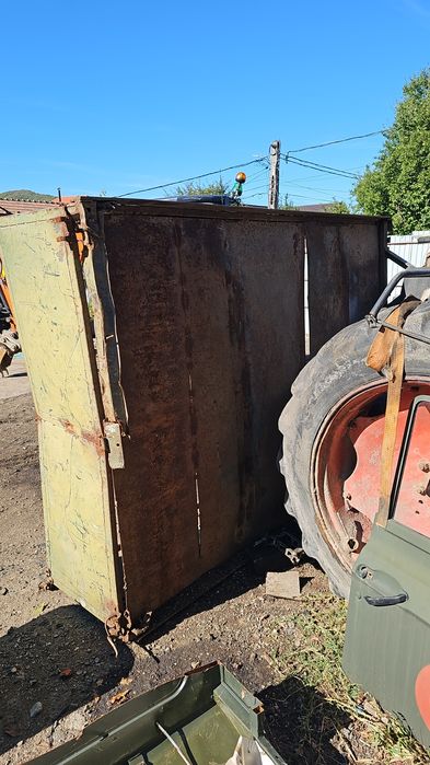 Benă aro sau remorcă