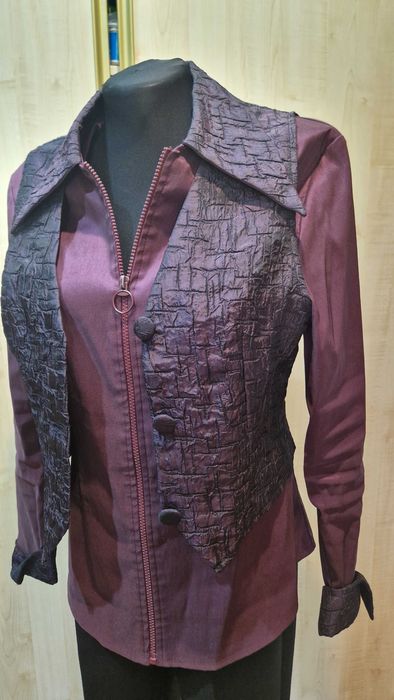 Продам двойку в красивом винном цвете