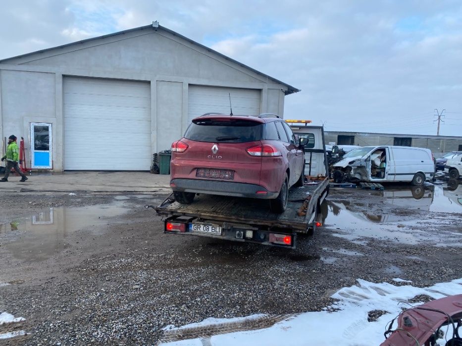 Dezmembrari Clio 4 pompa benzina Renault Clio 4 2018 break 1.2