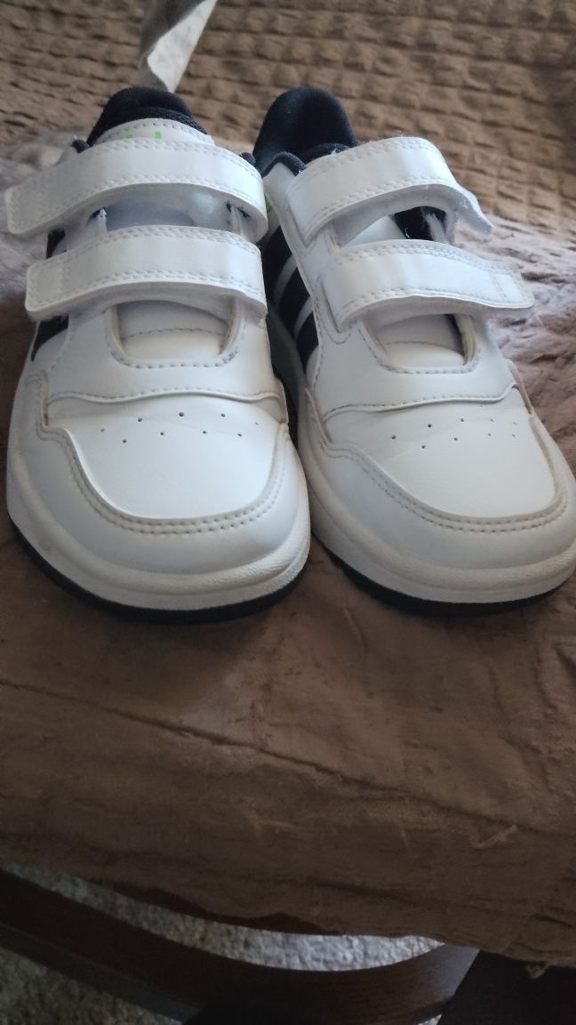 Маратонки Adidas