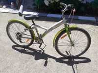 Bicicleta fete bTwin  roti pe 24