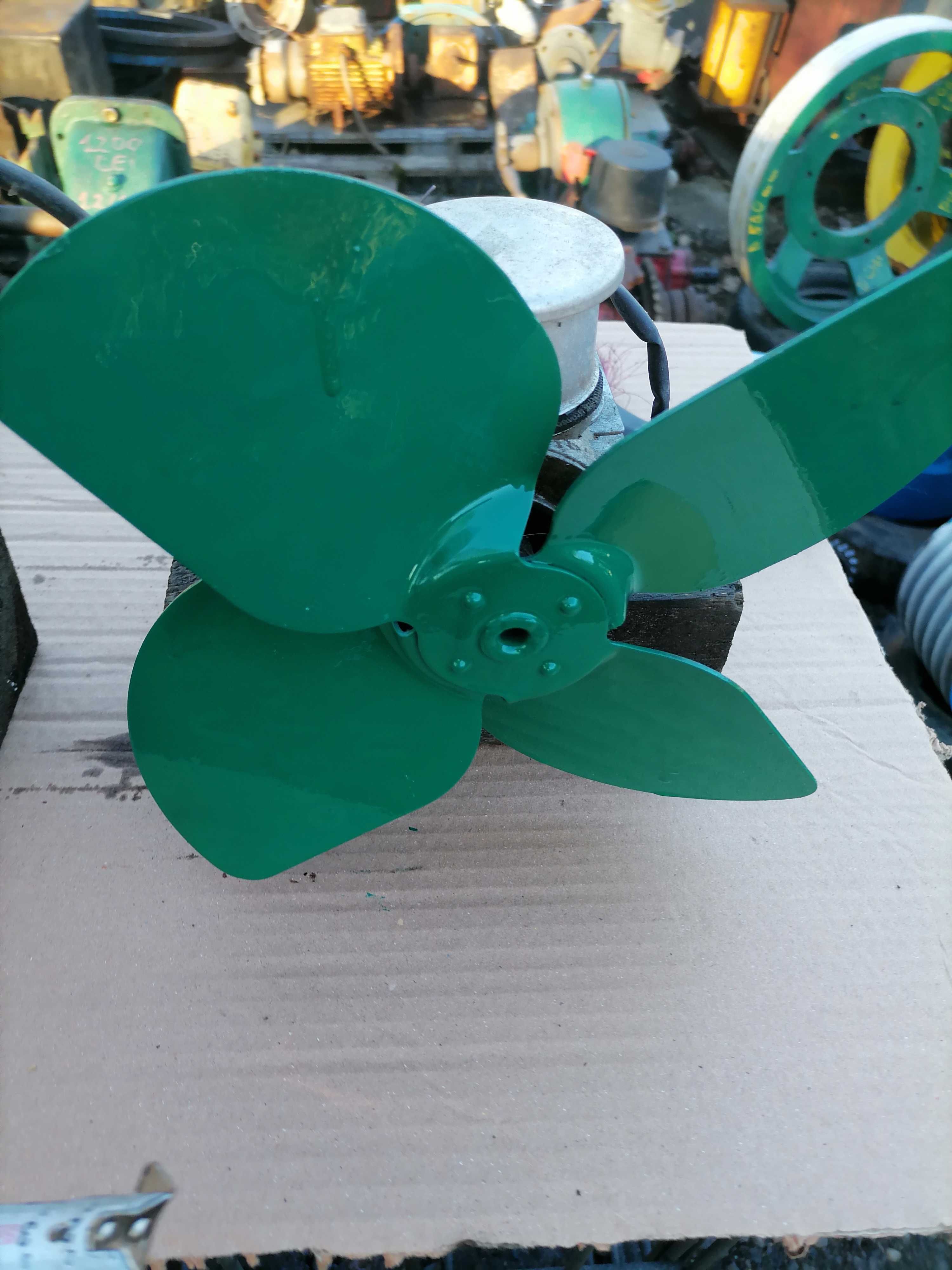 Ventilator 30 cm aerisire 220 volti