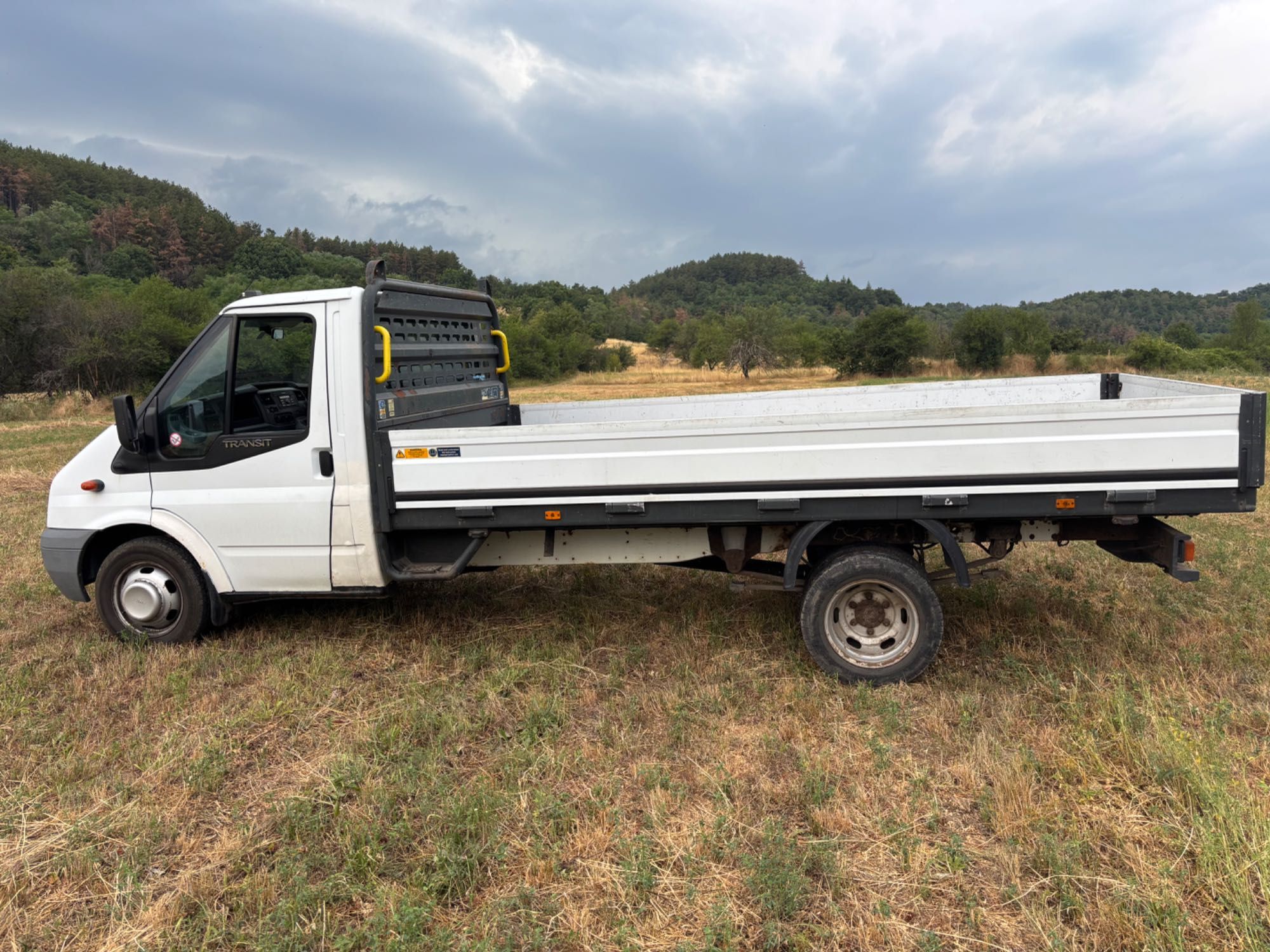 Ford Transit бордови, дълга база, двойна гума