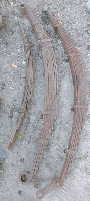 Piese din dezmembrare pentru camioane de tip "Bucegi"