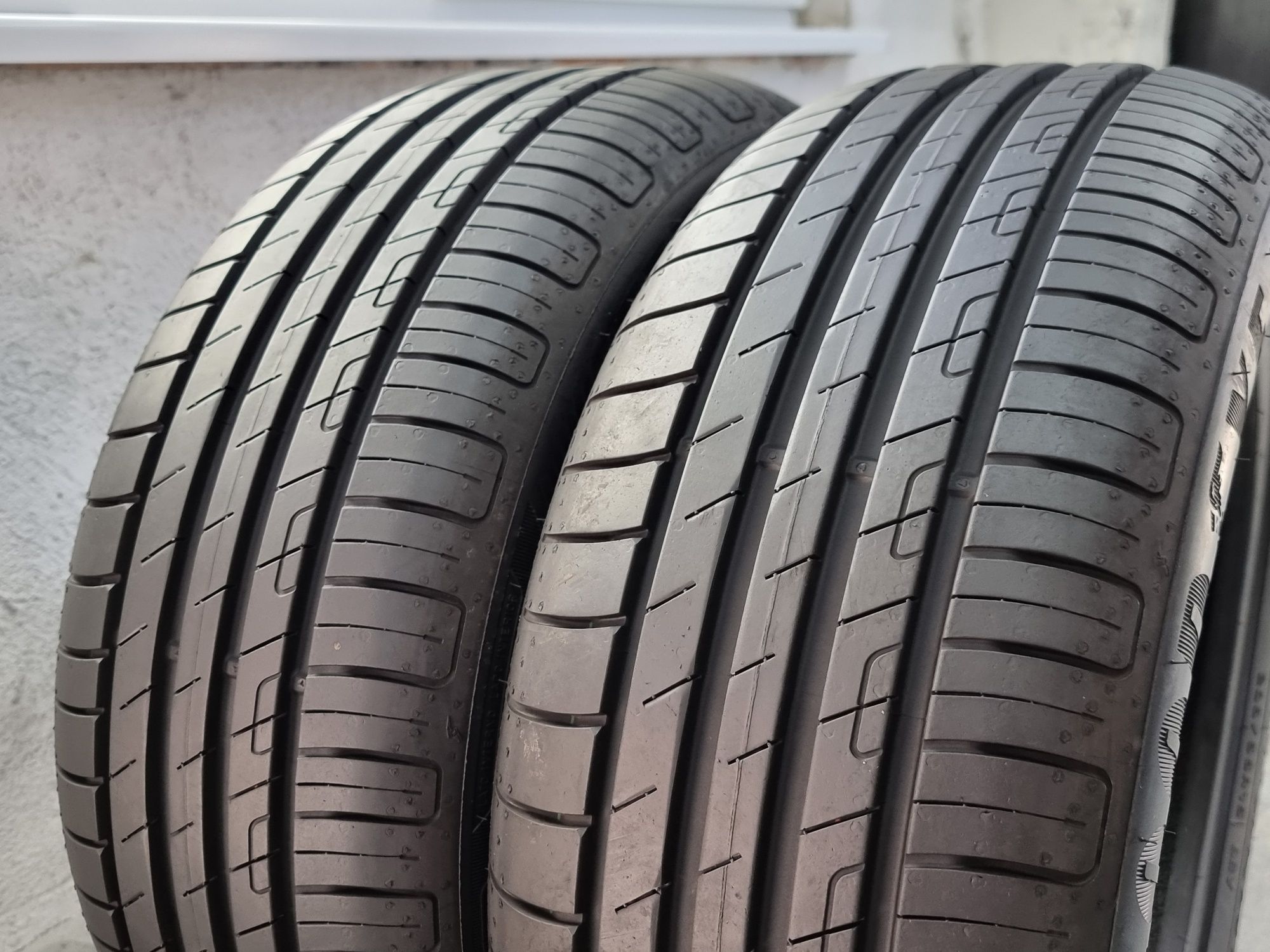 205/55/15 Goodyear 2Броя: 180лв 8.5мм като Нови