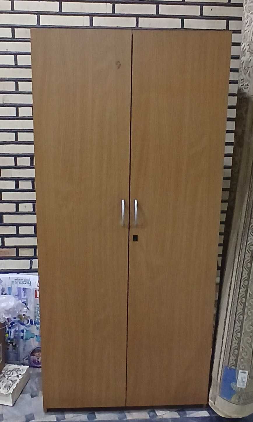 2 ta shkaf sotiladi