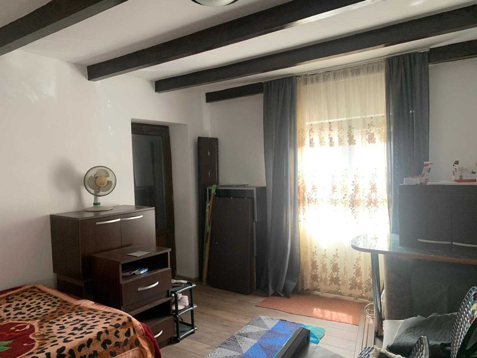 Casă + teren 1600 mp – Ulmeni, Buzău – 60.000 EUR