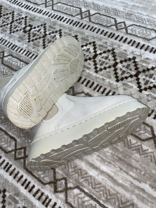 Дамски зимни обувки