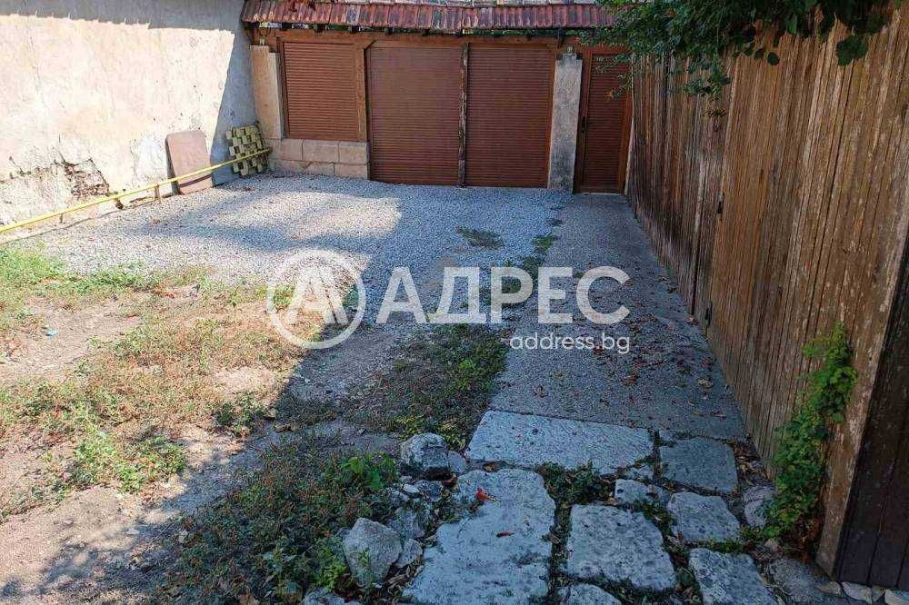 Продава се къща в гр. Разград!