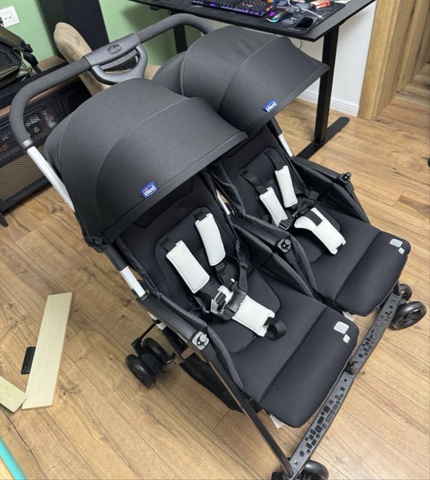 Carucior Gemeni NOU Chicco Ohlala