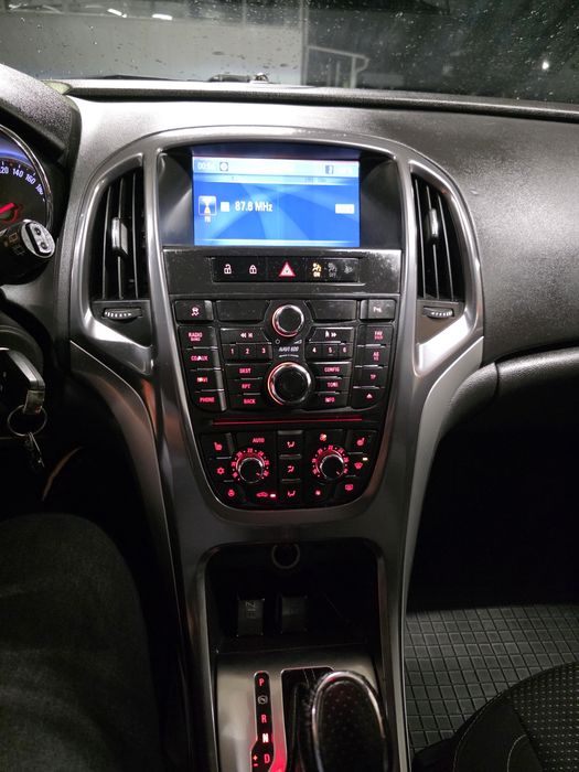 Opel Astra J  SportsTourer