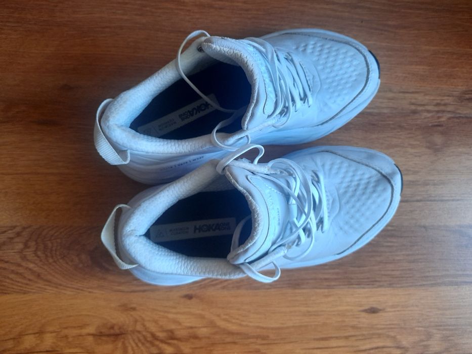 HOKA BONDI Sr маратонки 39 номер.