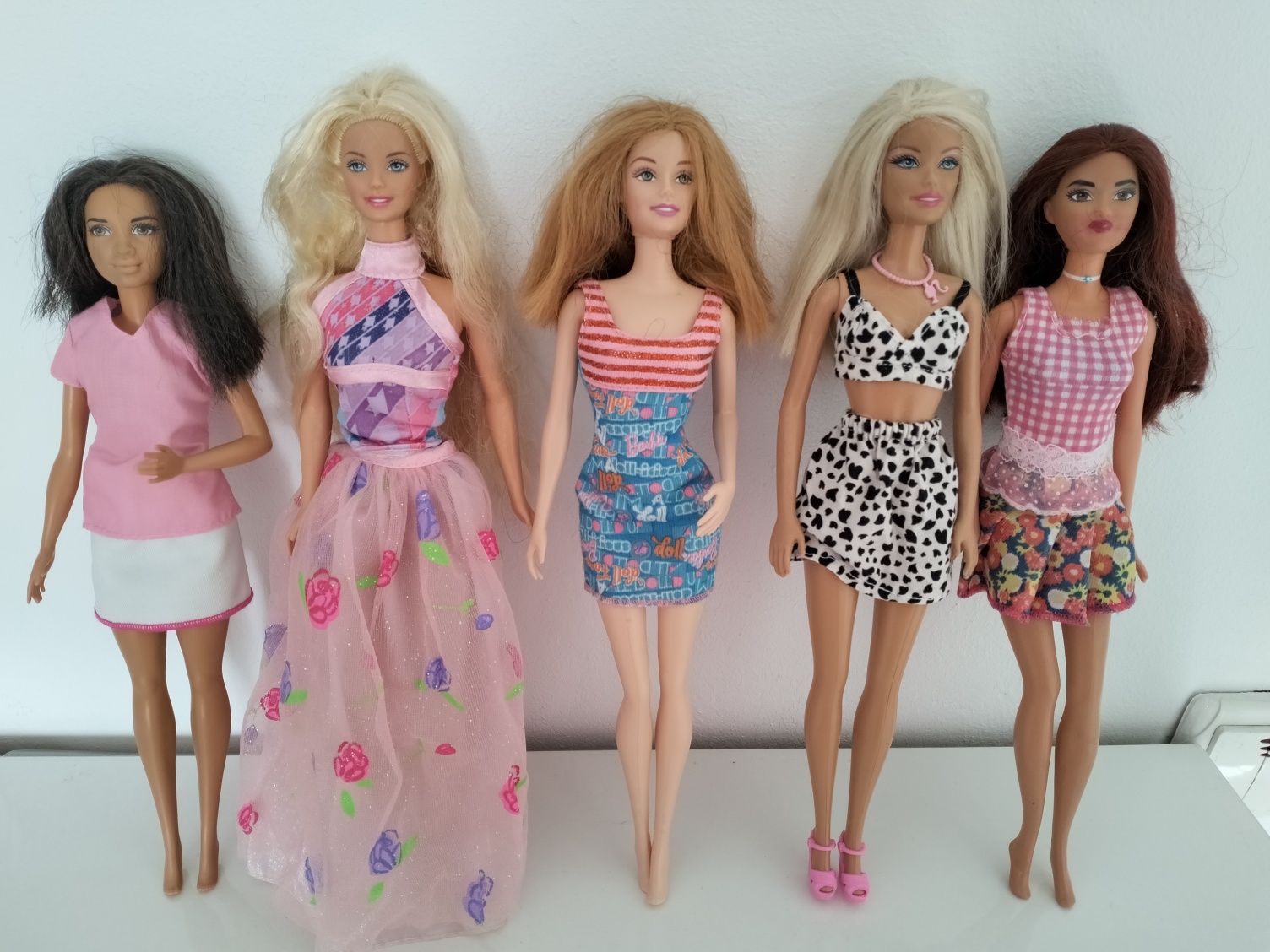Lot păpuși barbie