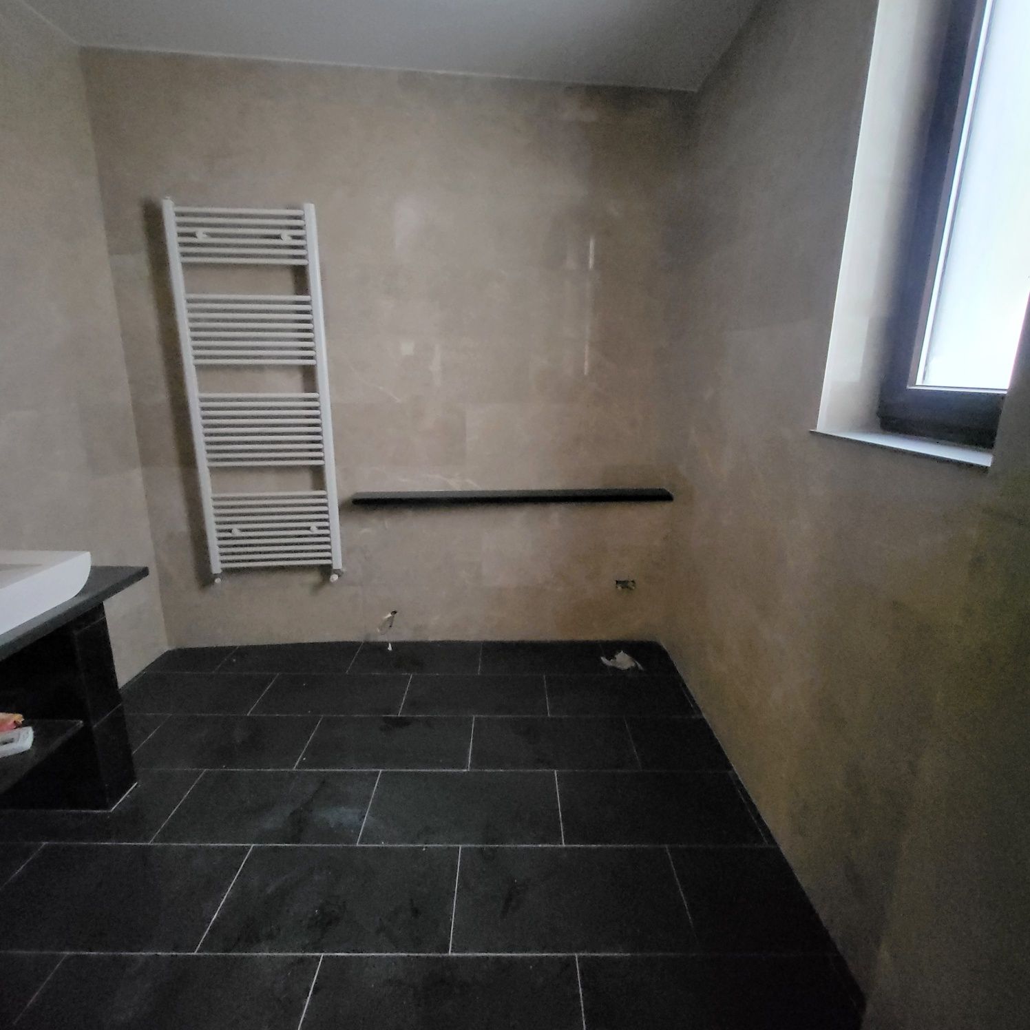 Se vinde apartament-local birouri