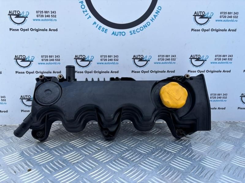 Capac culbutori chiuloasa Opel Zafira B Facelift 1.9 cdti Z19DT; Z19DT