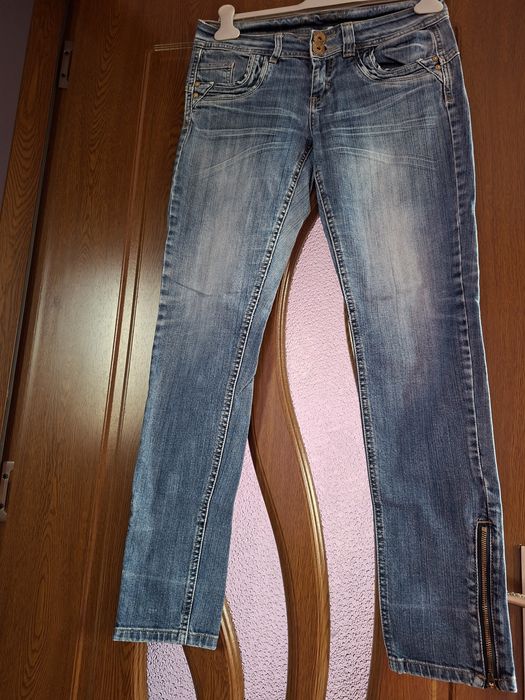 Vând Blugi Damă Orsay Mărimea 34