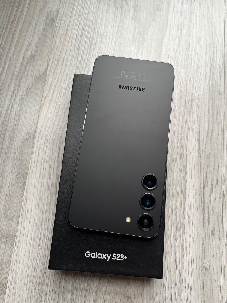 S23Plus 256gb black