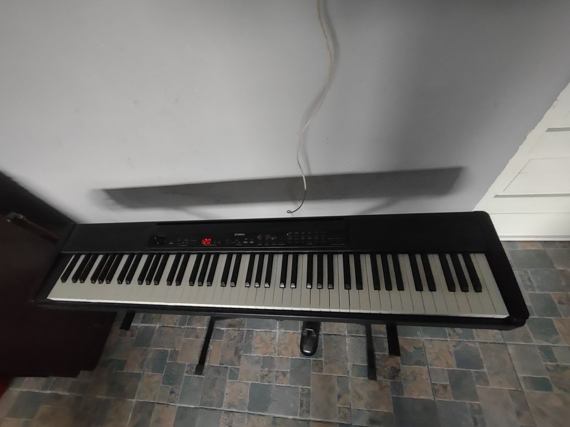 Pian digital Yamaha P 80!