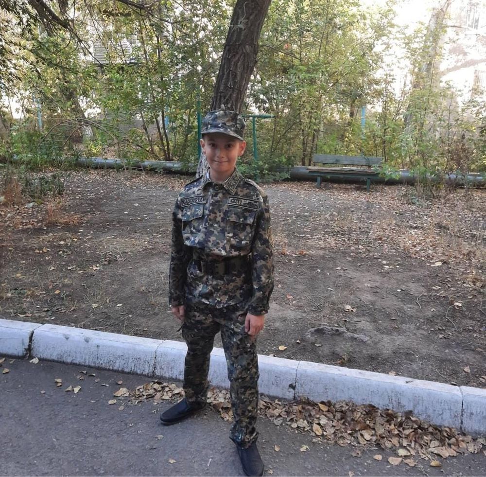 Продаю кодетскую и комуфляжную форму