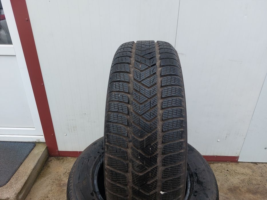 150 lei bucata! Set anvelope M+S 215 65 17 Pirelli dot 2020! 7 mm