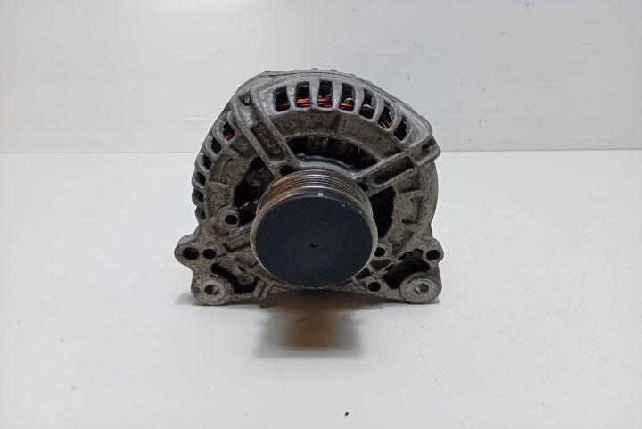 Alternator 12045340125N Volkswagen VW Passat B6 seria