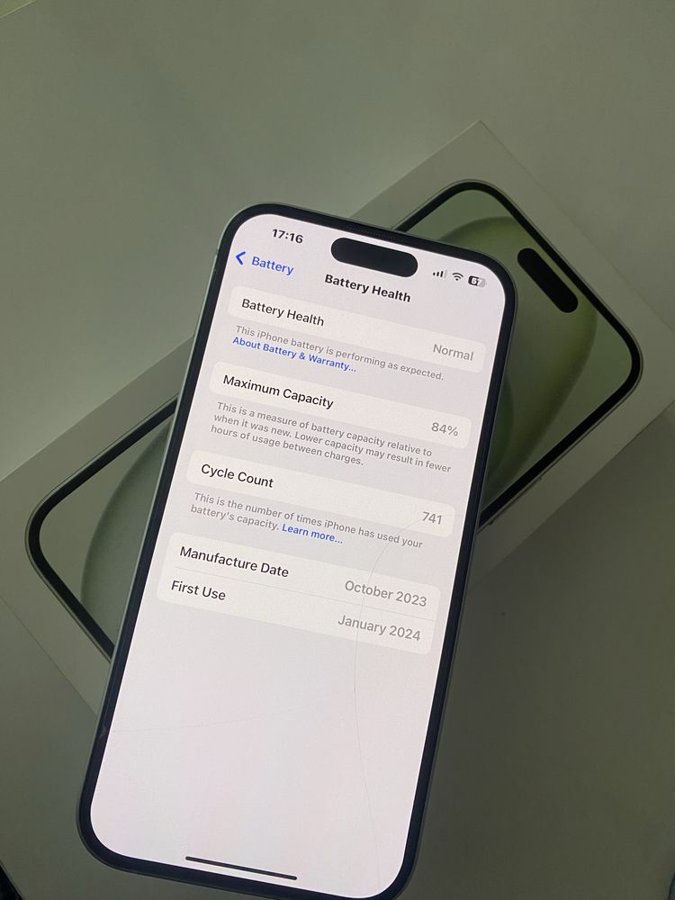 Apple 15 без външи забележки 128 GB