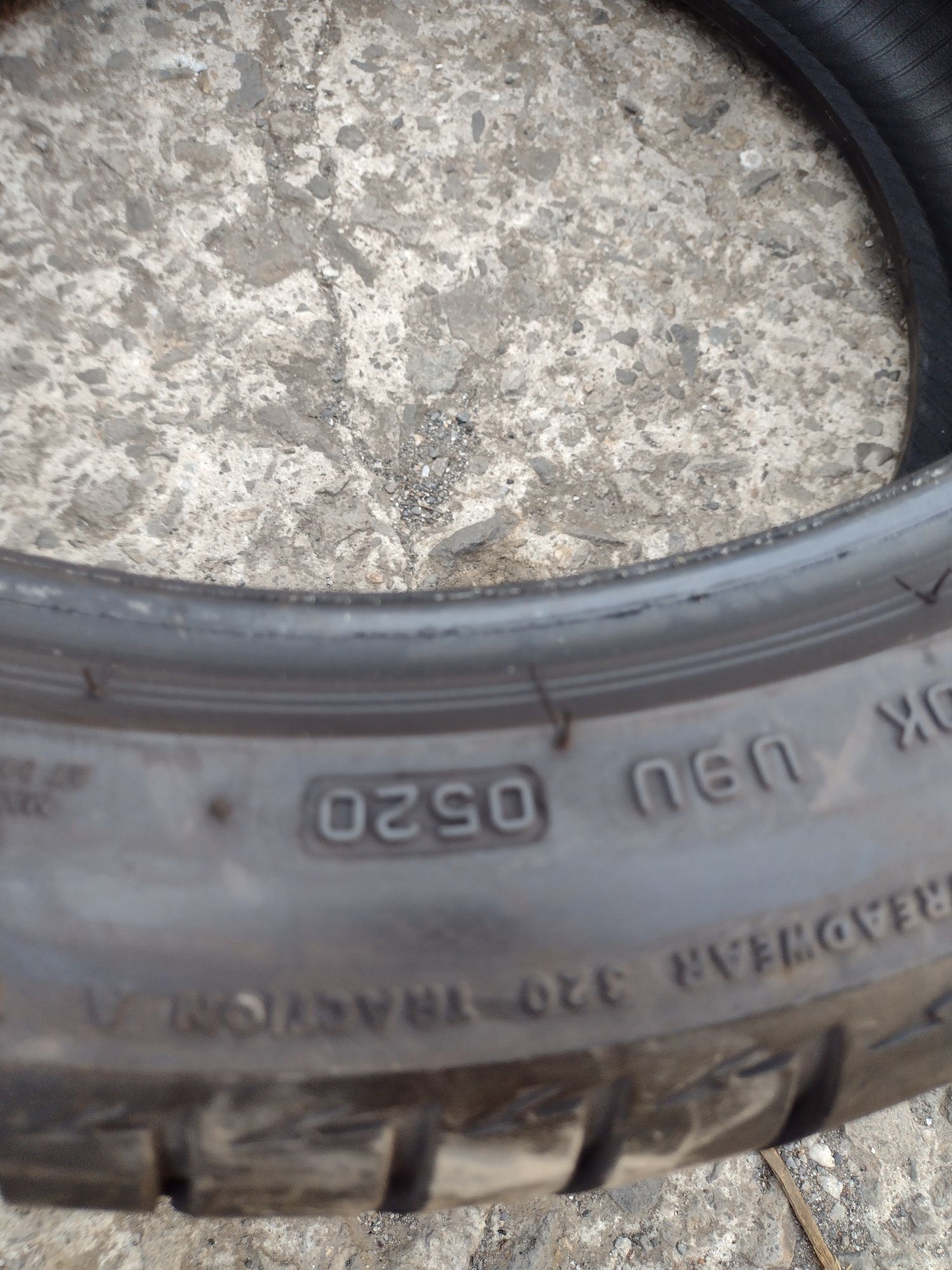 Топ състояние 4бр.215/45/17 Bridgestone T005 dot0520