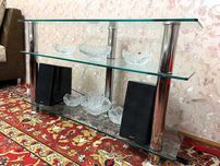 Подставка стеклянная трёхъярусная под телевизор