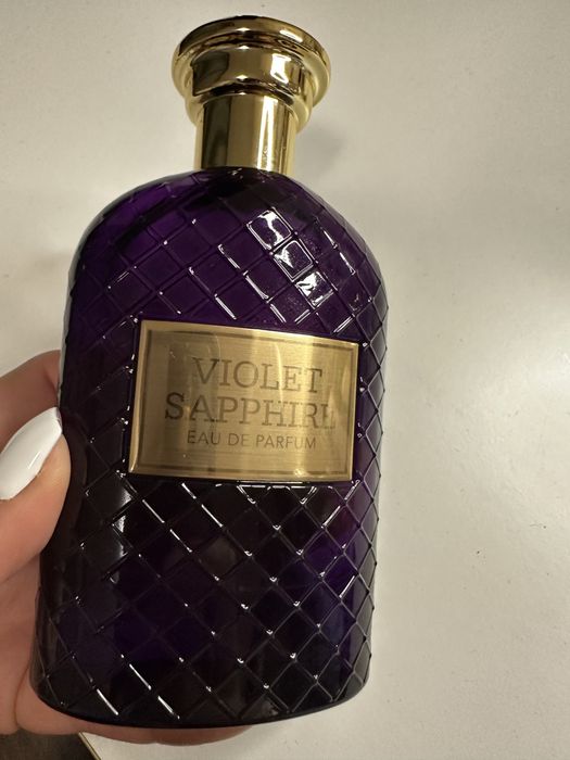 Violet Sapphire Fragrance World- арабски парфюм