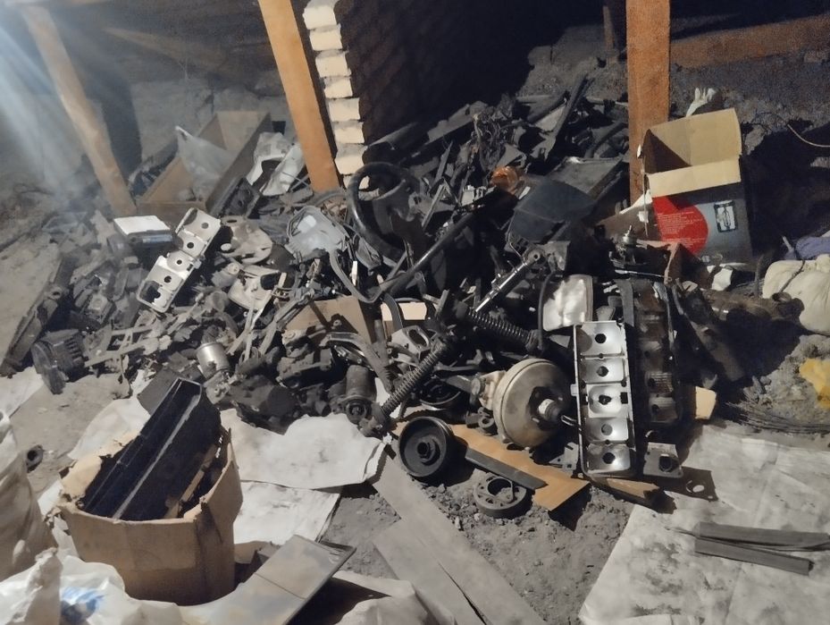 На Мерседес 190 продам