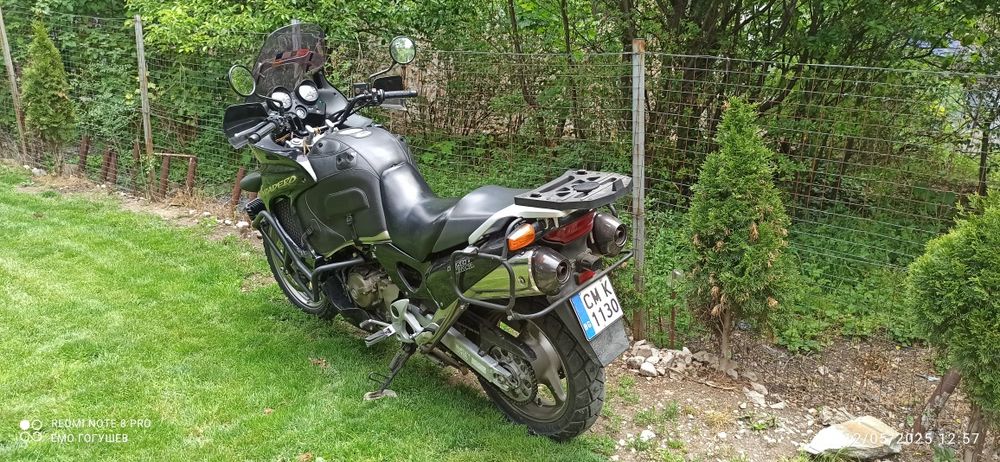 Honda Varadero.Нови гуми,масла,филтри.3куфара.всичко платено