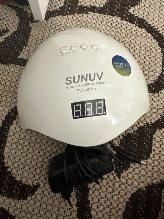 Продам все для маникюра. Полный набор. Стол. Лаки. Фрезы