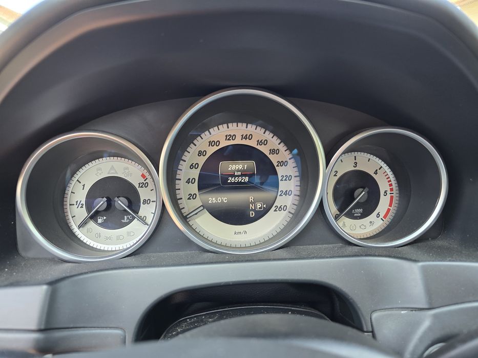 Mercedes benz e250