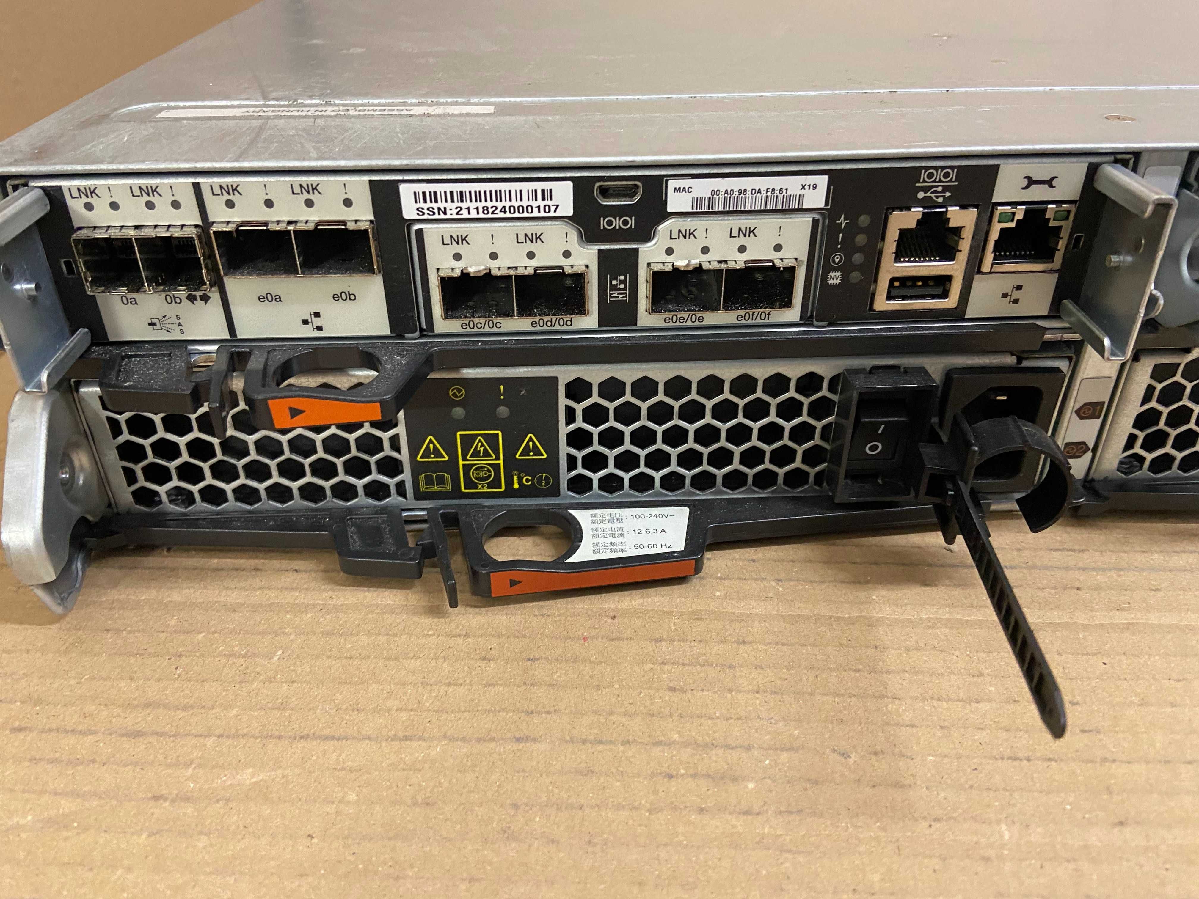 Сторидж NetApp FAS2620 12 x 3.5" SAS SATA, 10GbE iSCSI FC