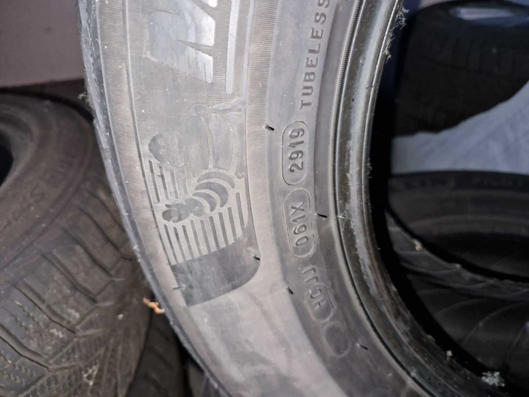 Продавам зимни гуми Michelin Pilot APLIN 5 235/55/17