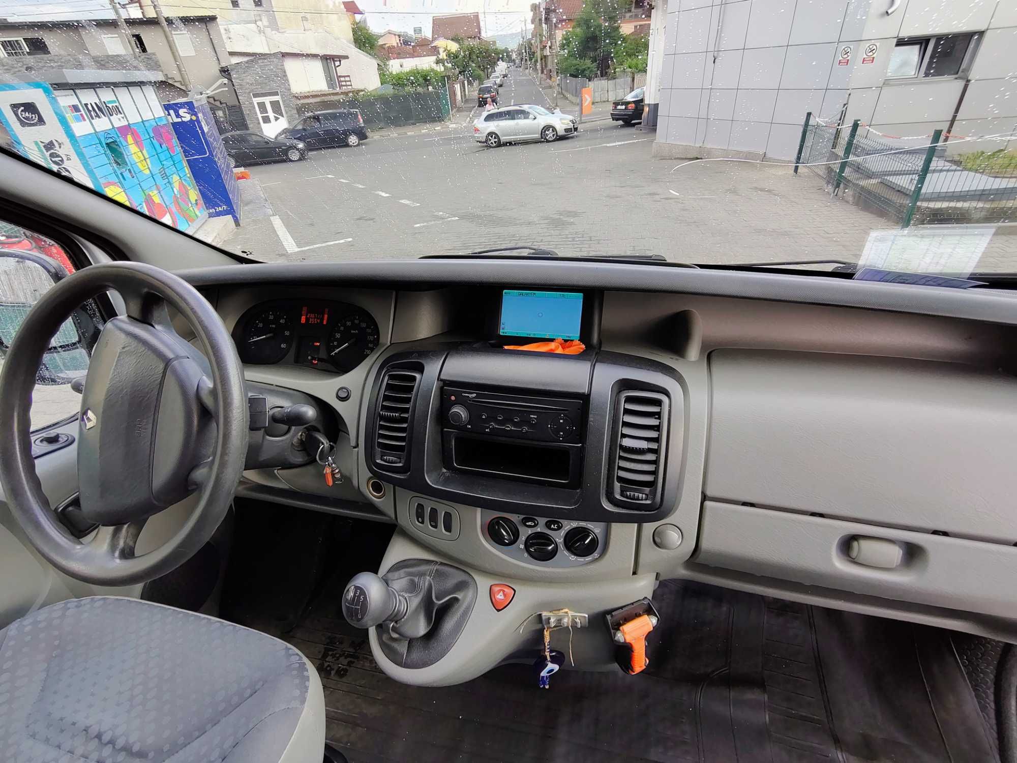 De vînzare Renault trafic