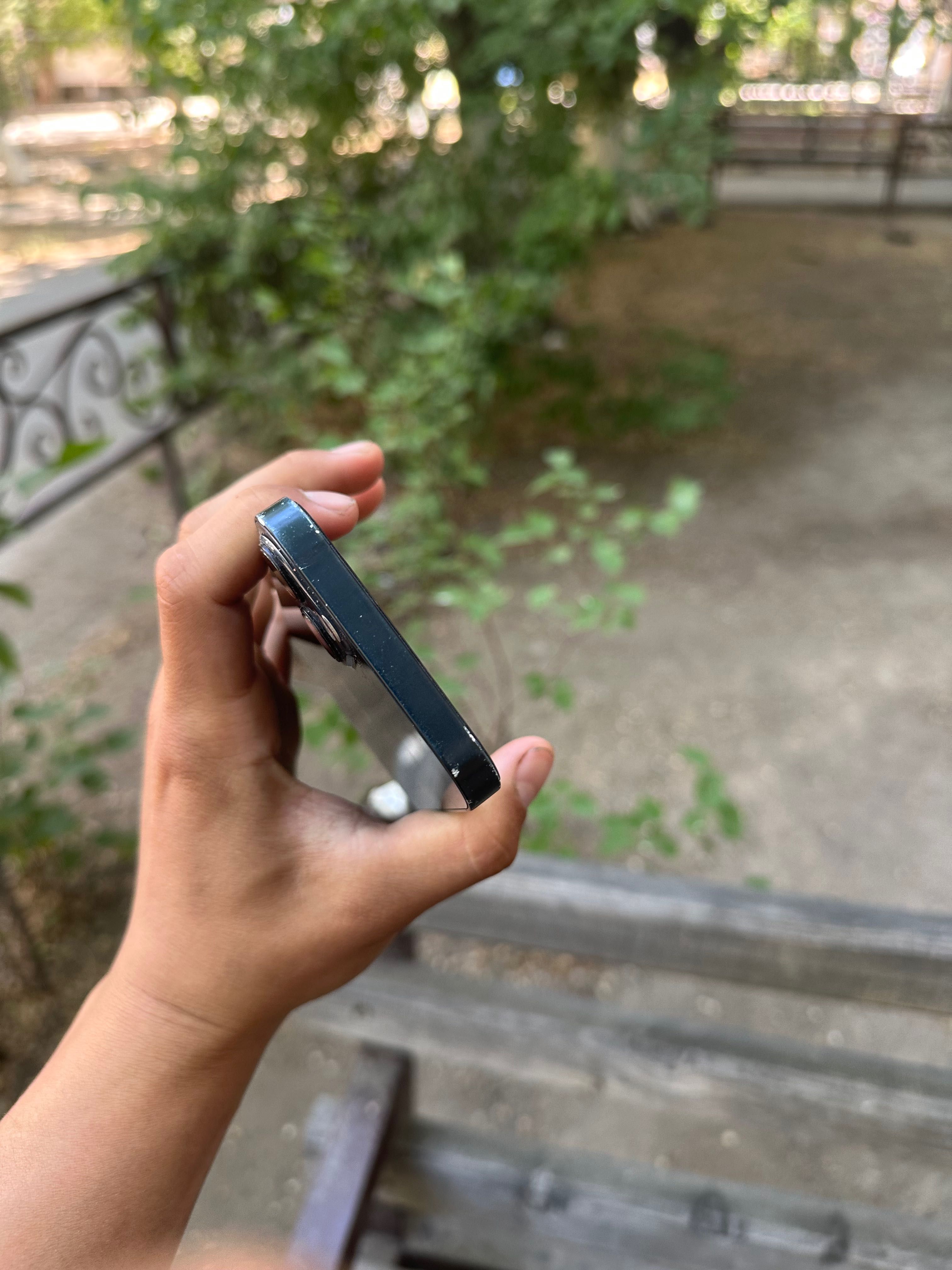 iPhone 13 128гб идеал