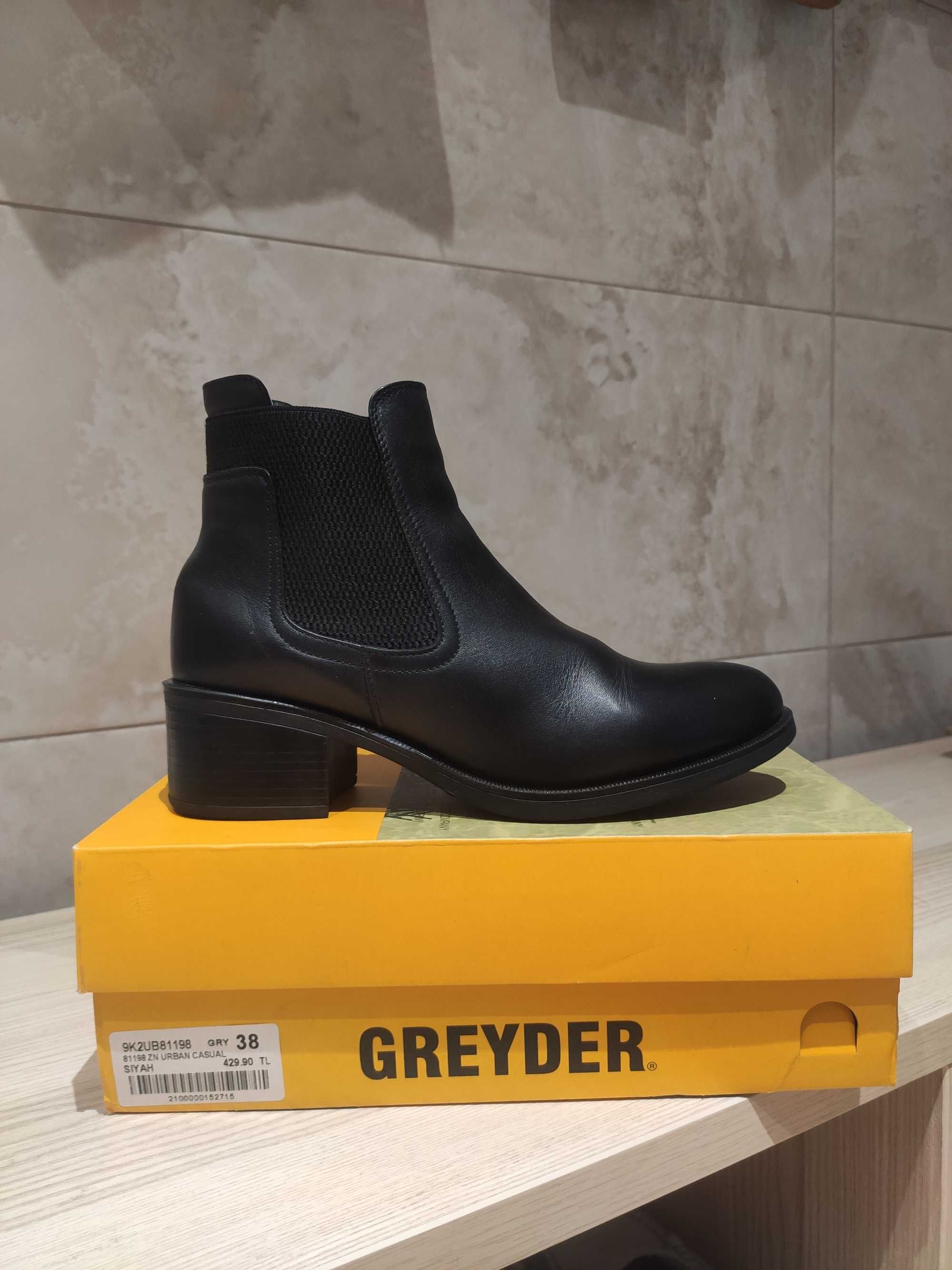 Женские кожаные полусапожки Greyder 38 размер