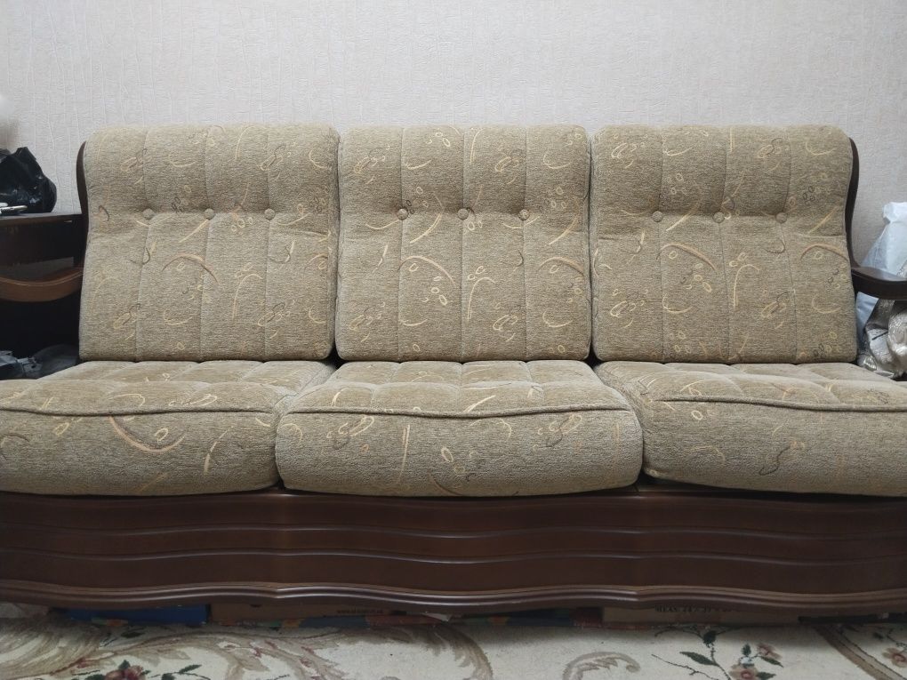 Диван кресло из ореха