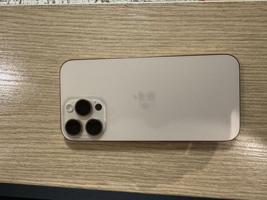 Iphone 16 pro max 256gb desert