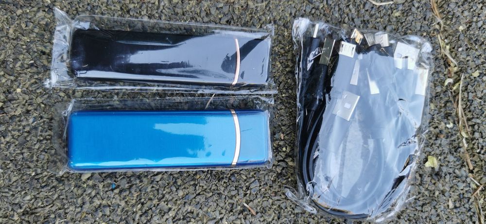 USB  зареждаща запалка ветроустойчива без газ синя или черна