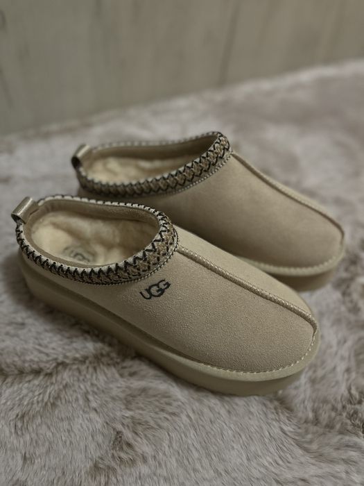 ugg tazz sand noi