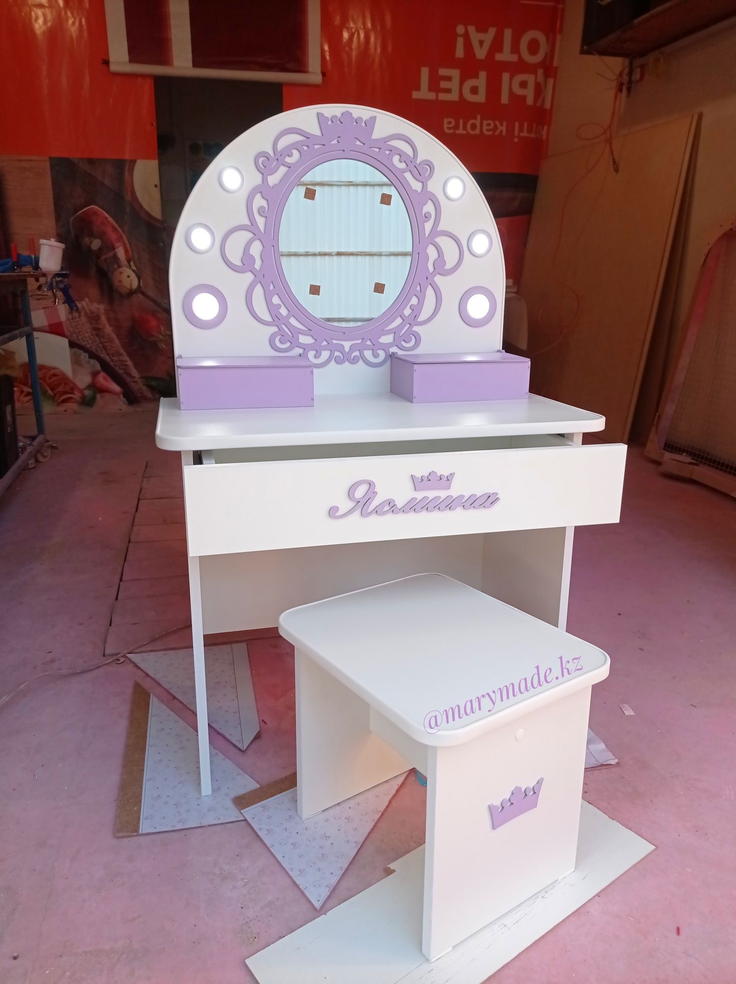 Туалетный столик для девочки столик красоты косметика детская мебель