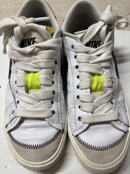 NIKE Blazer Low '77 Jumbo - дамски сникърси N39