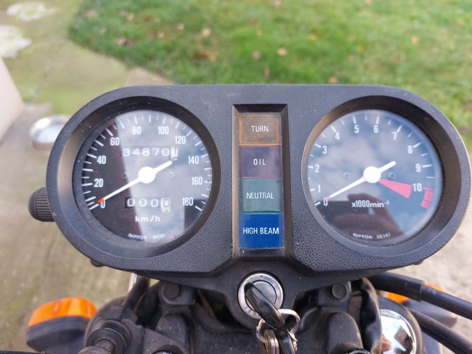 Motocicleta Honda CB 400N