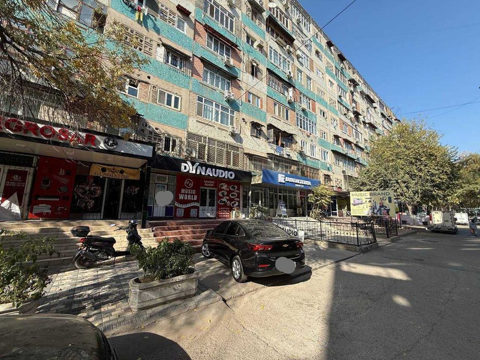 Продаётся не жилое коммерческая недвижимости Чиланзарский район 81м2