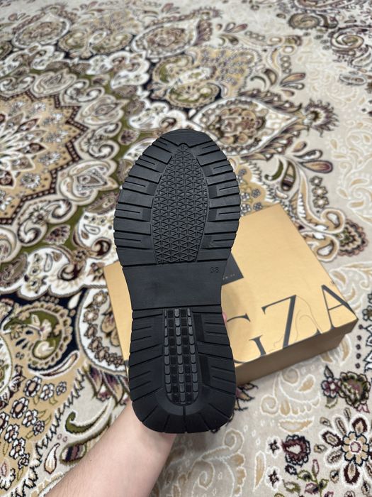 Кроссовки из натуральной кожи