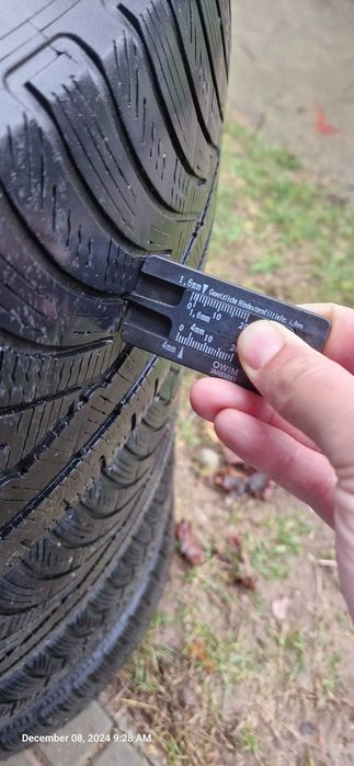 anvelope iarna michelin 225/45/18